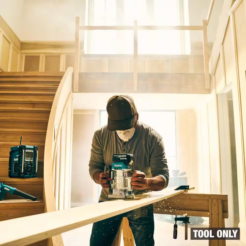 18V LXT Lithium-Ion Brushless Cordless Variable Speed Compact Router with Built-In LED Light (Tool Only)