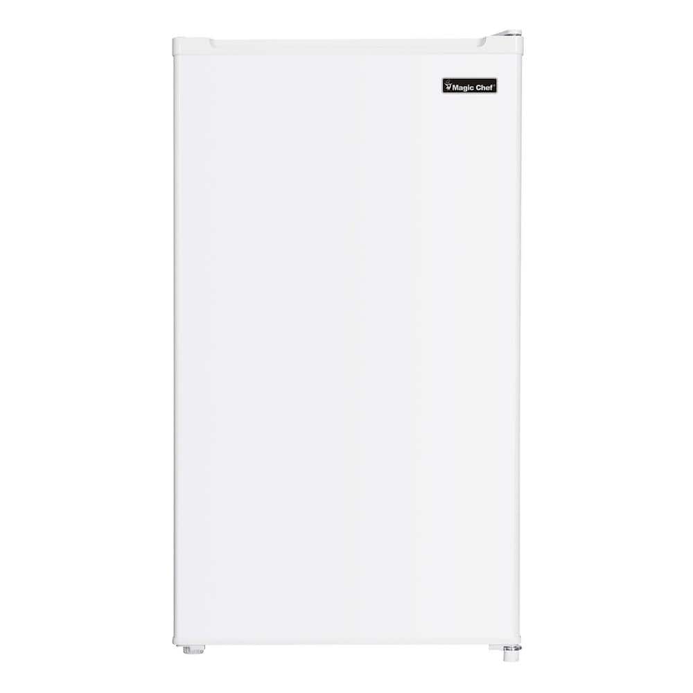 1.7 cu. ft. Mini Fridge in Black with Freezerless Design